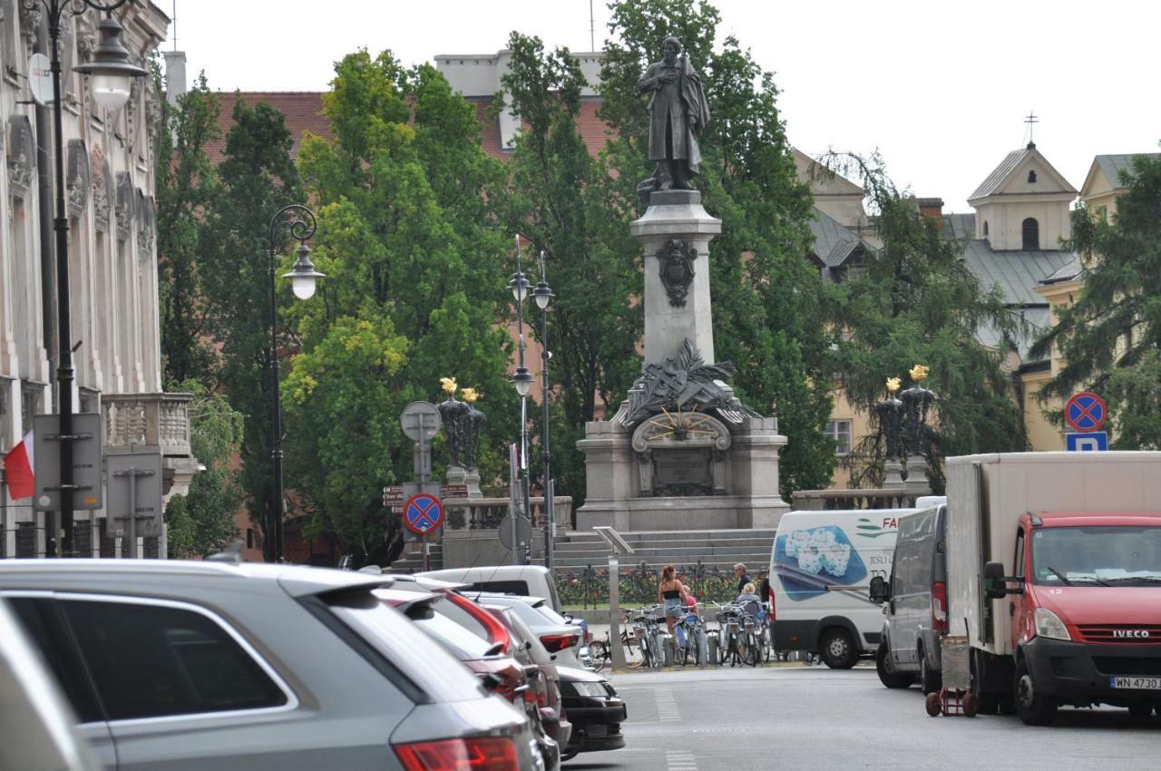 Stare Miasto - Trebacka Варшава Екстер'єр фото